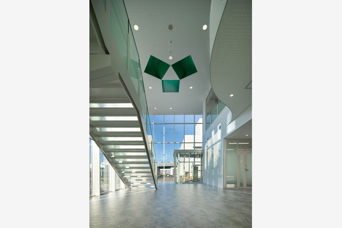 スタジオライトクロス