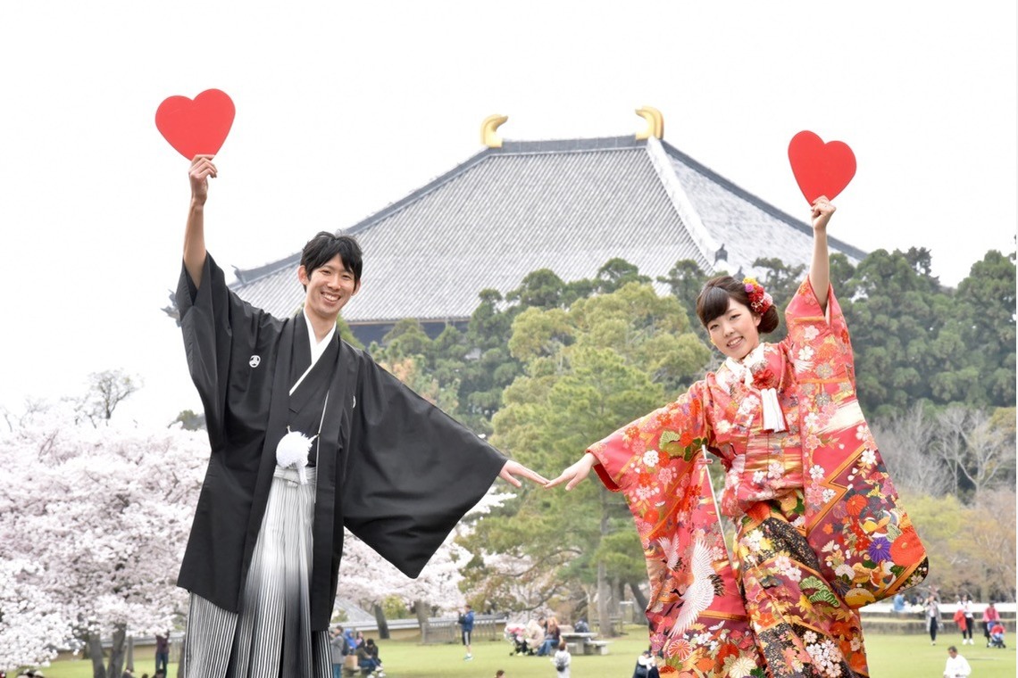 キキフォトワークスが撮影した「Pre Weddingphotoshoot at Nara with kimono in spring to summer」の写真
