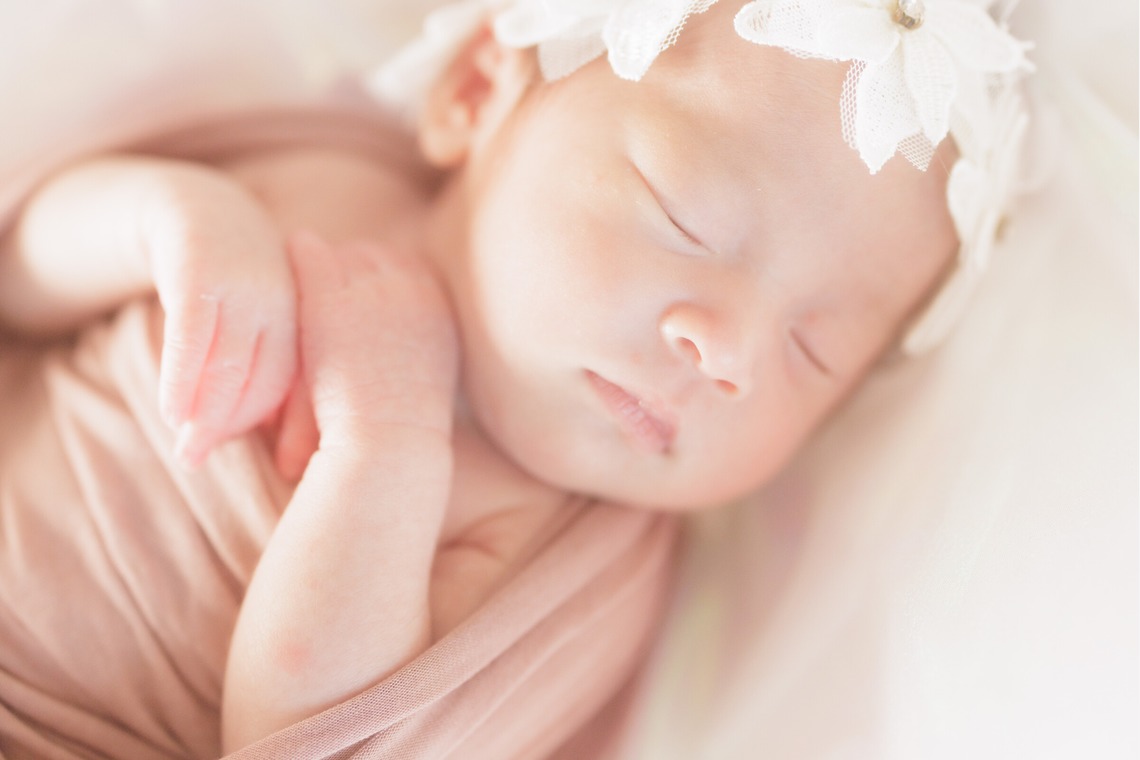 合同会社PHOTO FACTORY LARが撮影した「ニューボーンフォト」の写真