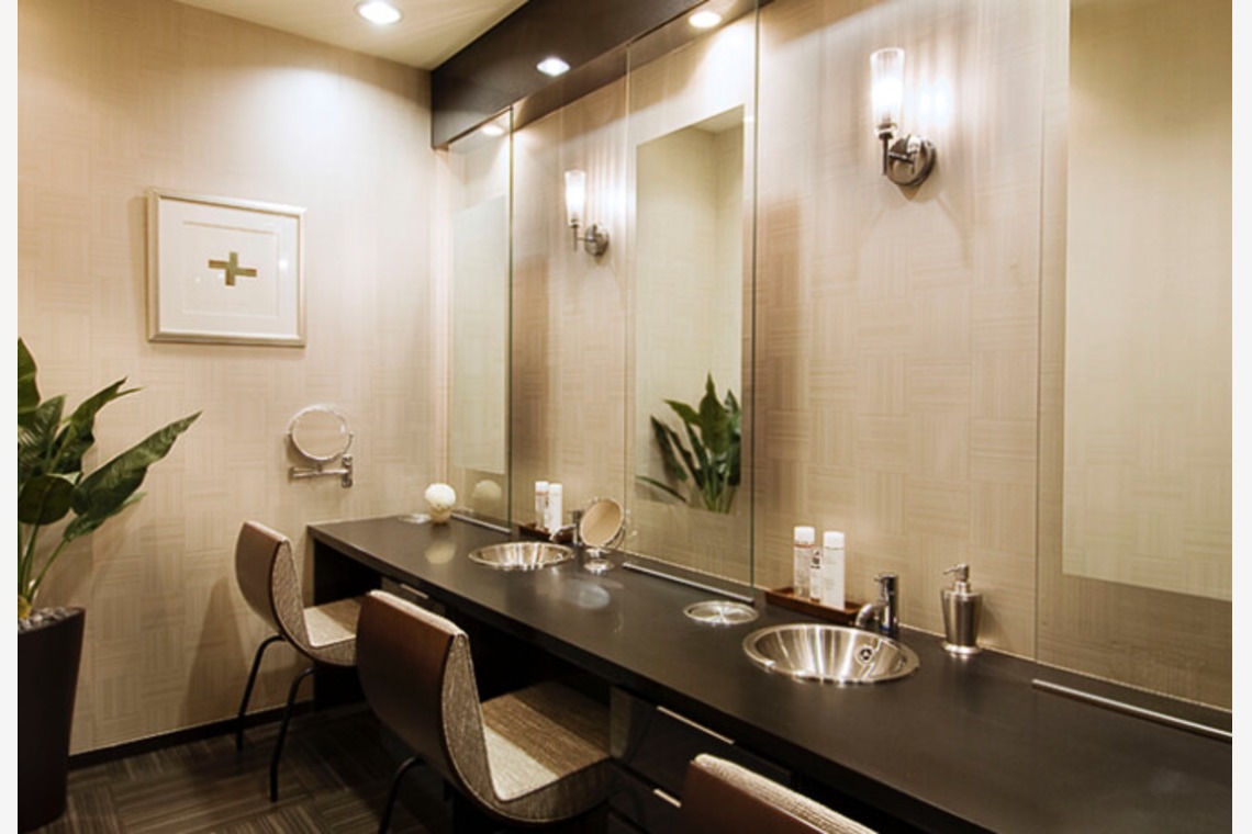 有限会社　澤田スタジオが撮影した「ビューティーサロン」の写真