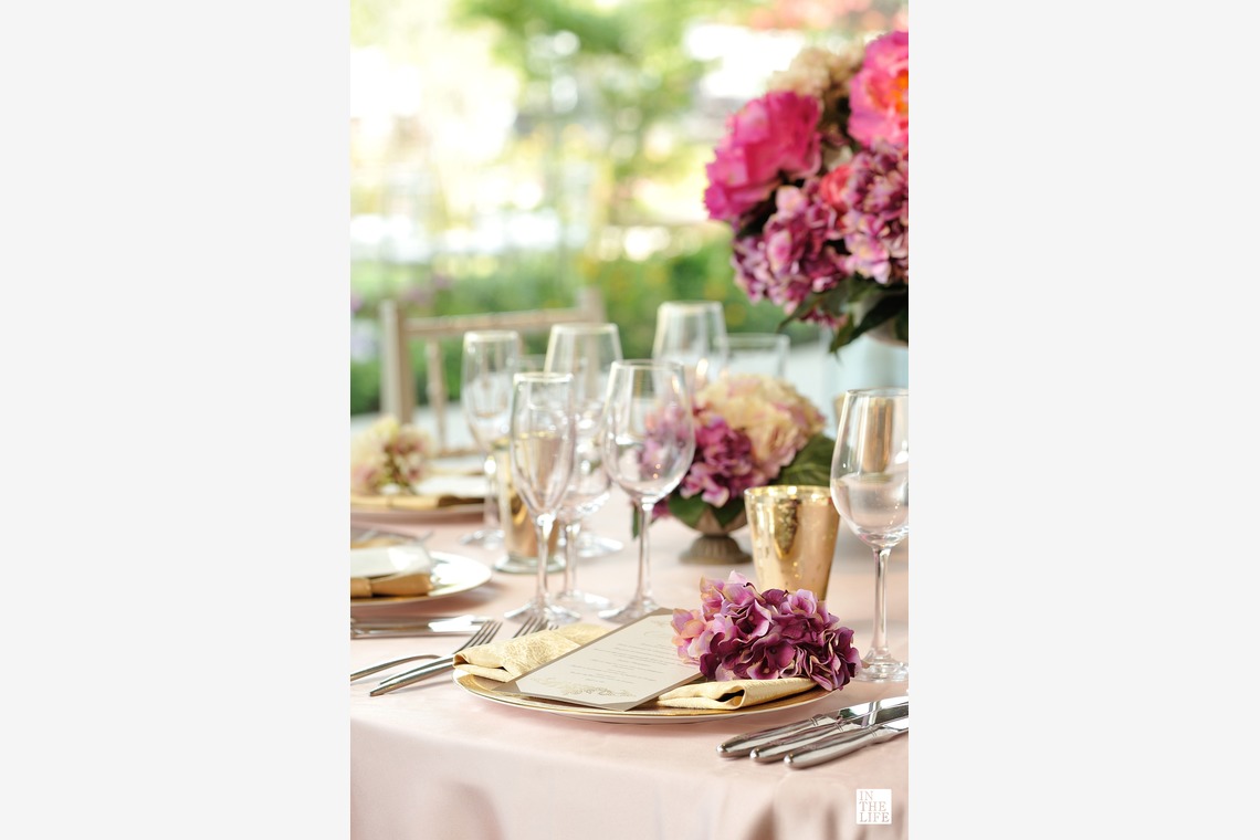 伊藤写真事務所 イン・ザ・ライフが撮影した写真のアルバム「テーブルコーディネート」