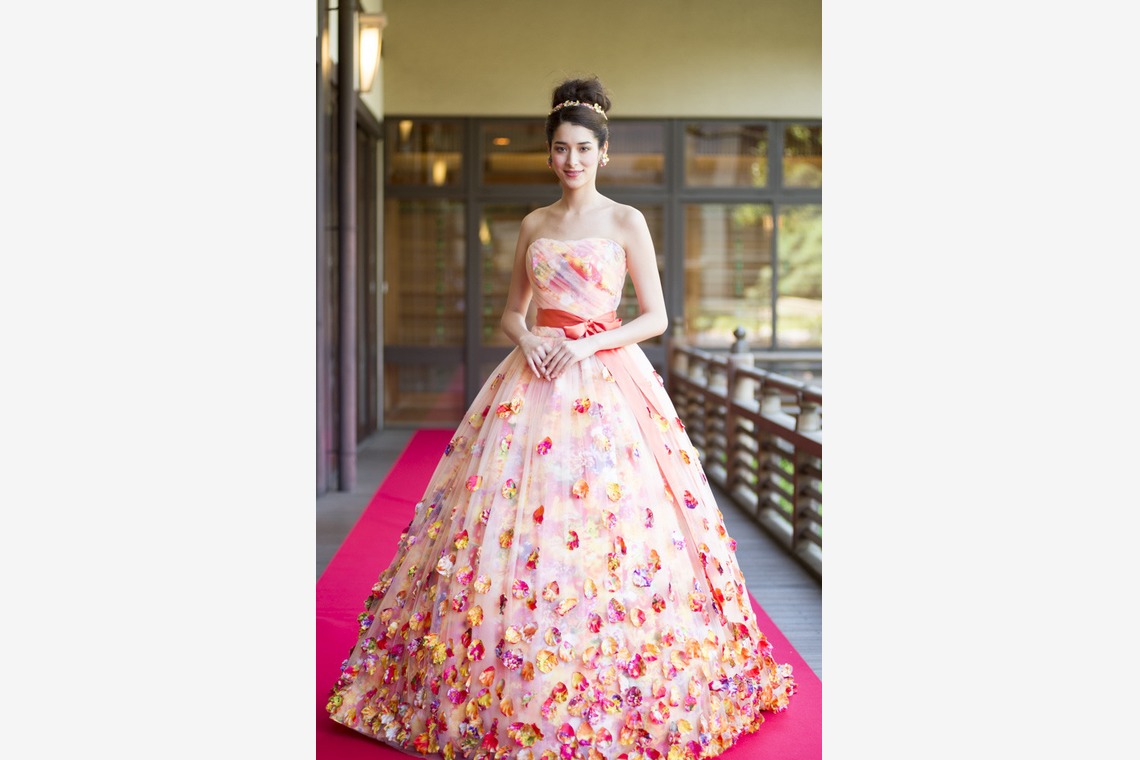 エン・ノースタジオが撮影した「ウエディングドレス」の写真