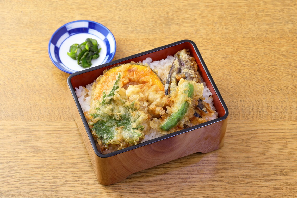 森安　照が撮影した「お蕎麦屋さん」の写真