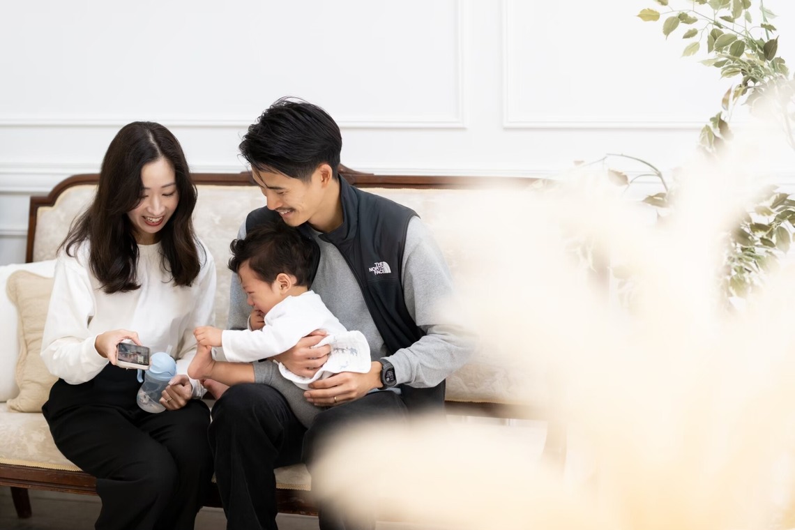 株式会社VISTA / VISTA Photographyが撮影したスタジオ撮影/マタニティフォト/ニューボーンフォト/家族写真の出張撮影/七五三フォト/お宮参り/学校行事のアルバム「バースデーフォト」