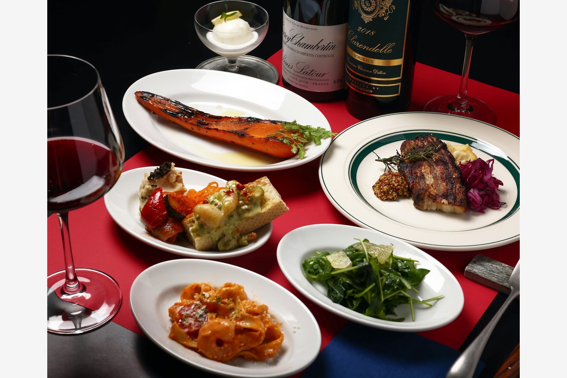 STARS -BRANDING AND DESIGN- (SNSマーケティングコンサル)が撮影した「飲食店　コース　料理　イタリアン　フレンチ　ビストロ　バル　ワイン」の写真