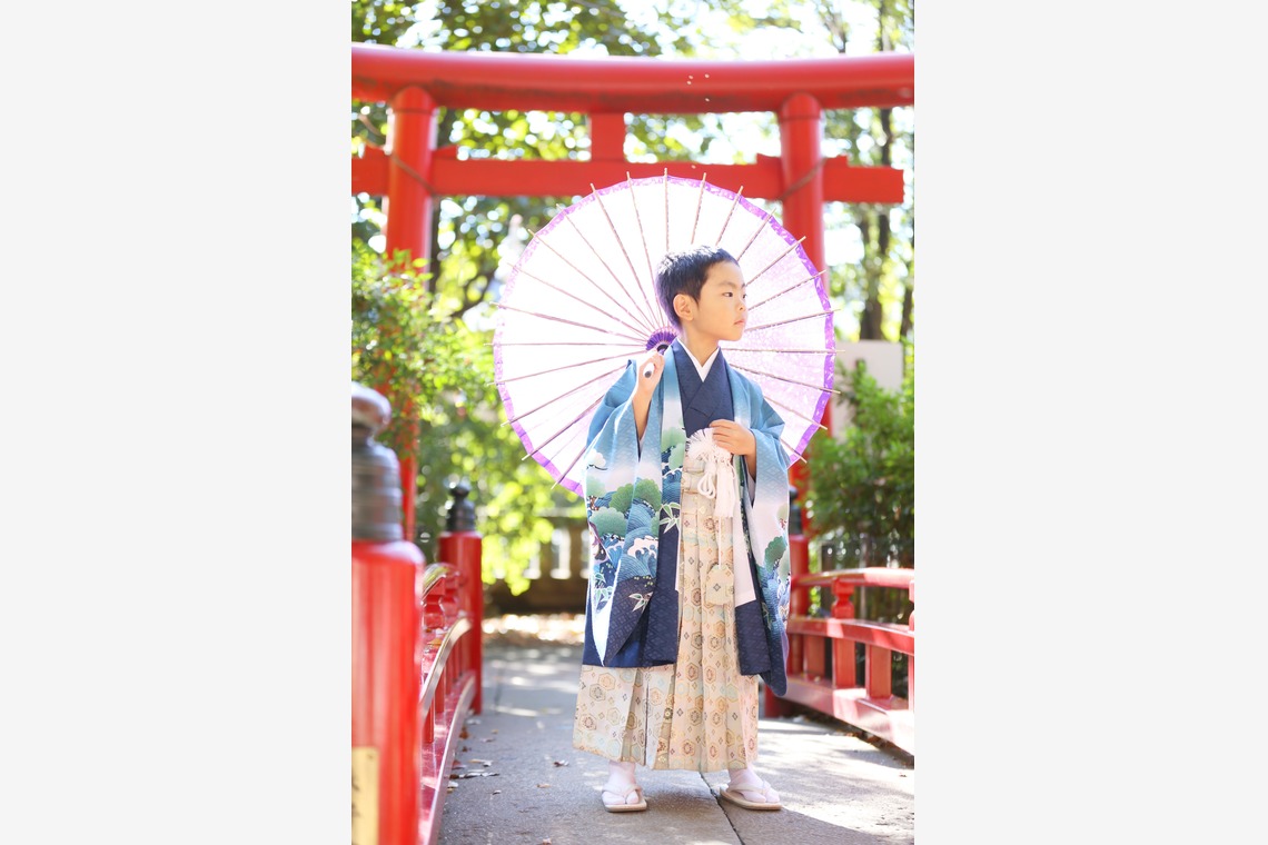 出張撮影HUG TIMEが出張撮影した家族写真(キッズ,ベビーフォト)などが写った「七五三記念撮影＠世田谷八幡宮・東京」の家族写真