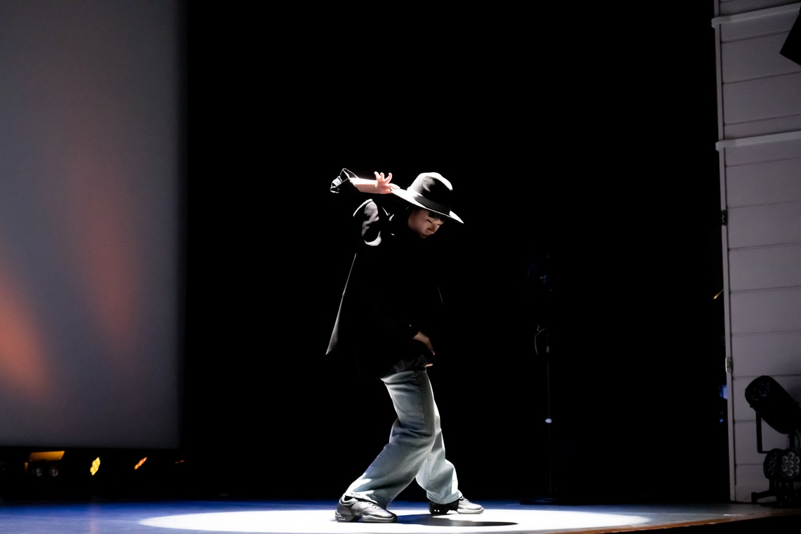 原野 英樹が撮影した「ダンスユニットの発表会」の写真