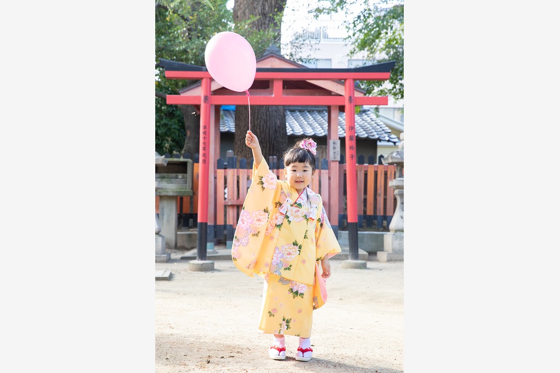 Merry Momentが出張撮影した家族写真(キッズ,ベビーフォト)などが写った「七五三 3歳女の子」の家族写真