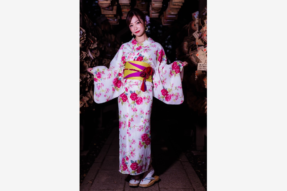 高遠が撮影した写真のアルバム「着物撮影など」