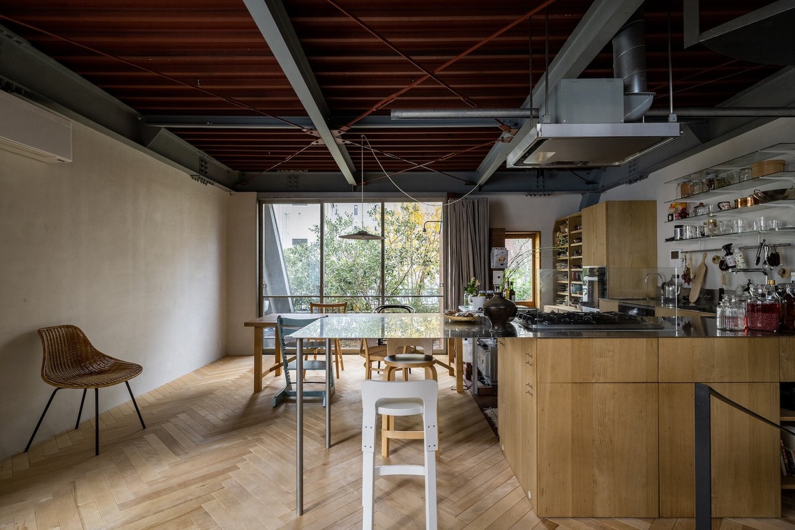 スタジオビーンズレイウエスト