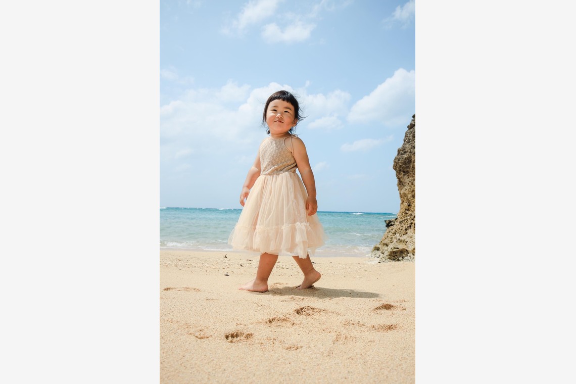 ポートレート沖縄が撮影した「天真爛漫な女の子３歳の誕生日」の写真