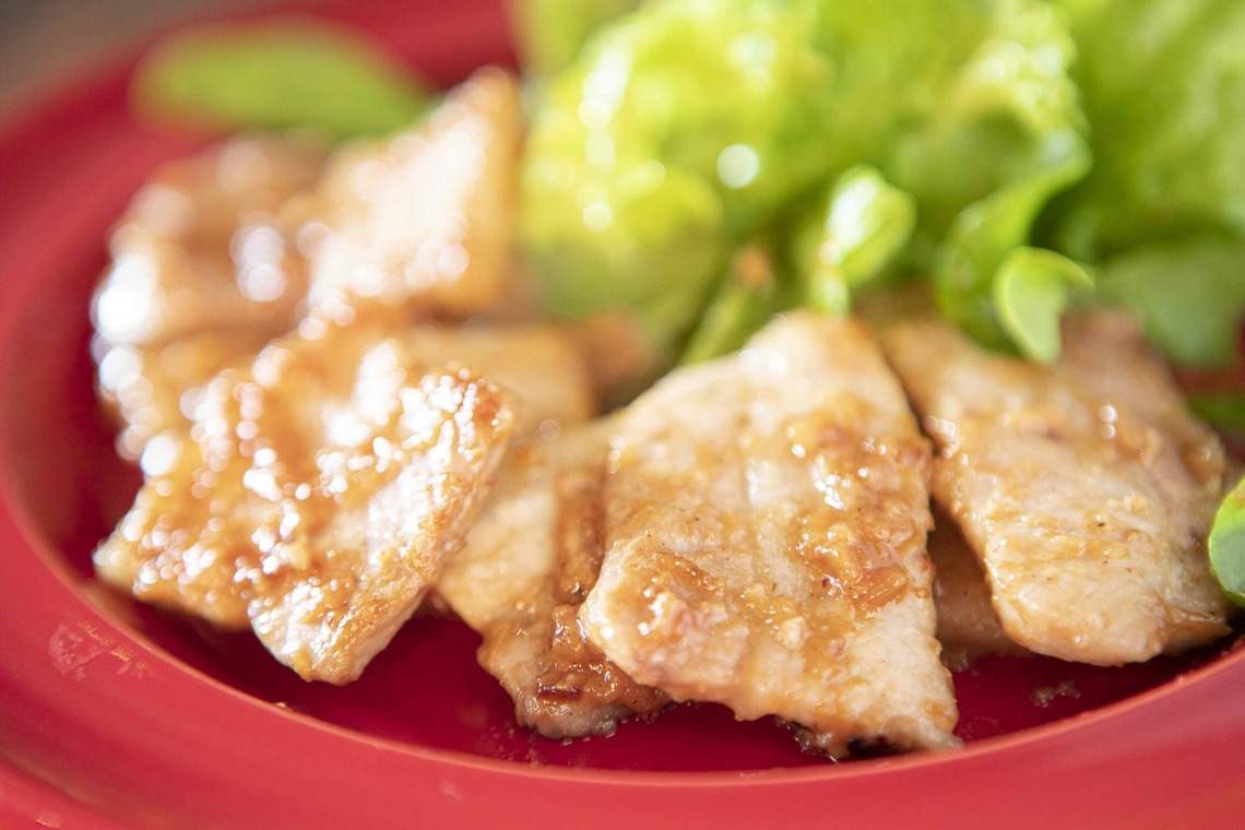 Sunstore 三條康貴が撮影した写真のアルバム「フード」