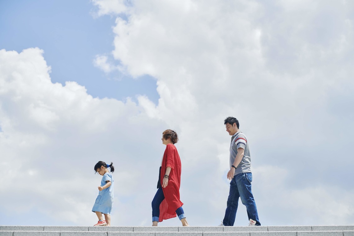 NISHIMURA AKINOBUが出張撮影した家族写真(キッズ,ベビーフォト)などが写った「家族フォト@二子玉川公園（東京都世田谷区）」の家族写真