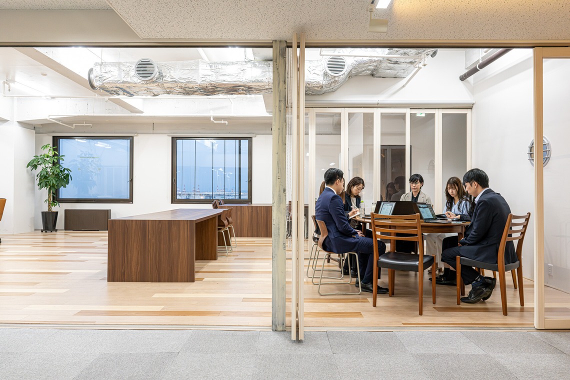 吉田佳央が撮影した「企業HP撮影」の写真