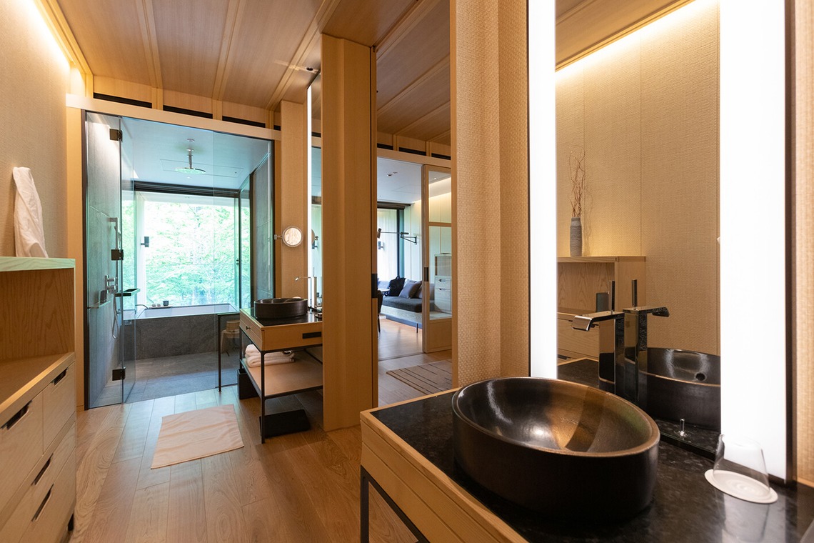 末安 善之が撮影した写真のアルバム「建築写真」