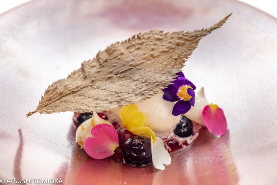 富岡敦が撮影した写真のアルバム「フランス料理店撮影」