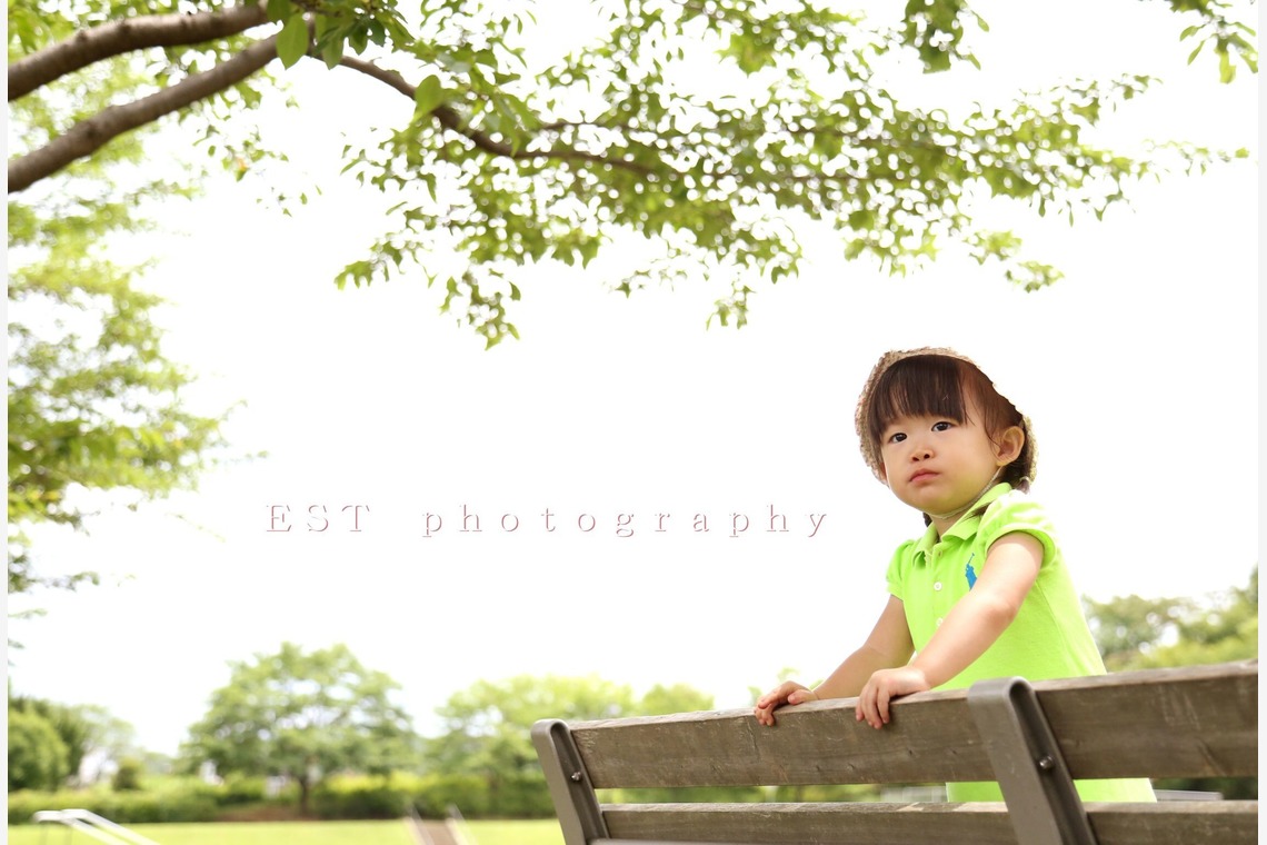 EST photographyが出張撮影した家族写真(キッズ,ベビーフォト)などが写った「フォトギャラリー」の家族写真