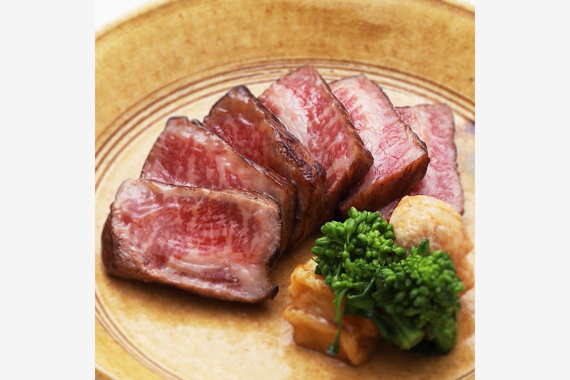 森安　照が撮影した「肉弁当・肉料理」の写真