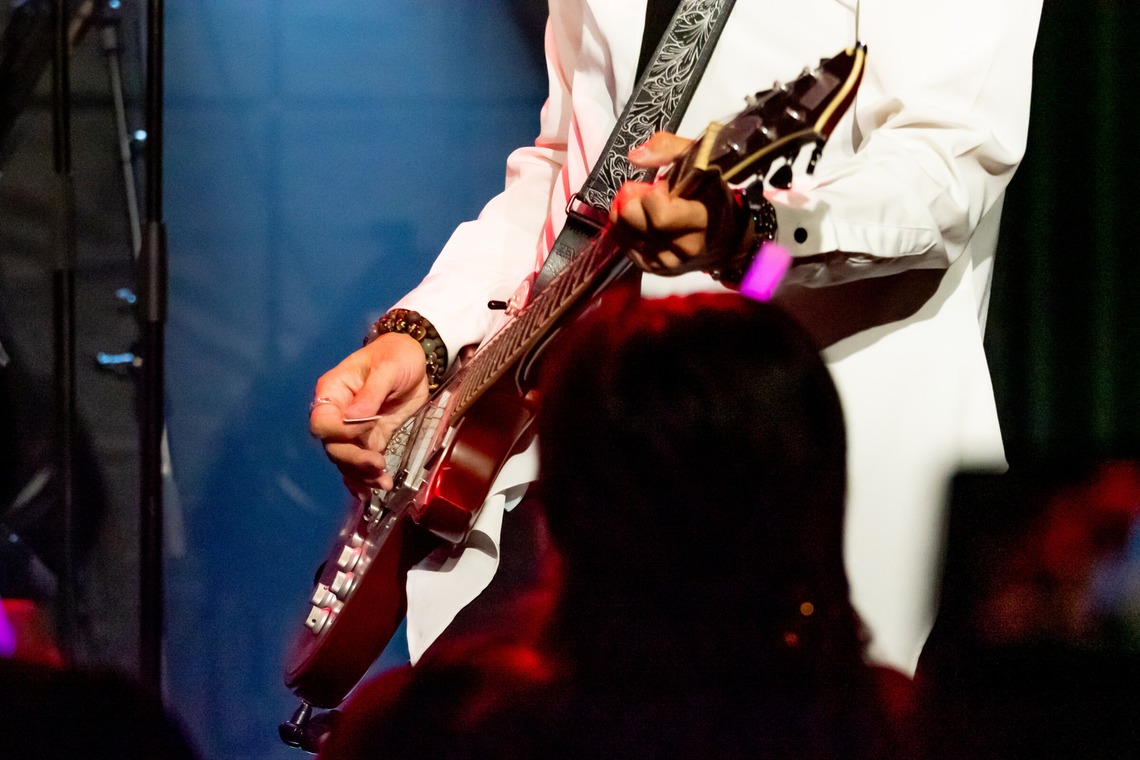 原野 英樹が撮影した「ロックバンドのライブハウス撮影 NO.2」の写真