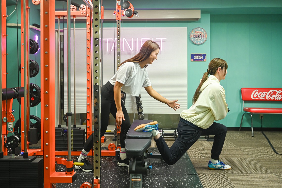 ムラカミカズマが撮影した「フィットネスジム広告撮影」の写真