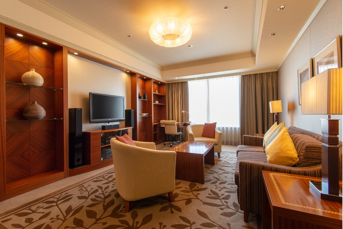 岩川芳信が撮影した写真のアルバム「ホテル・飲食店・マンション・内観外観」