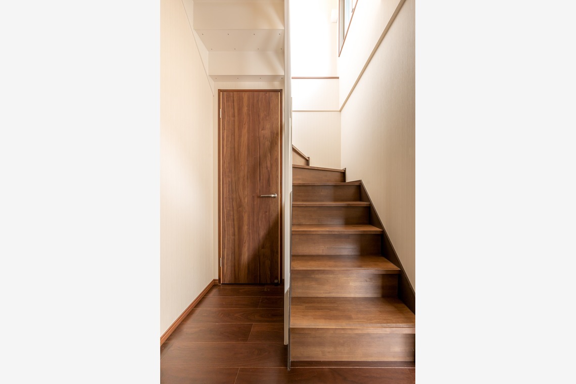 Grassvalley.incが撮影した写真のアルバム「住居兼オフィス　新築戸建て撮影」