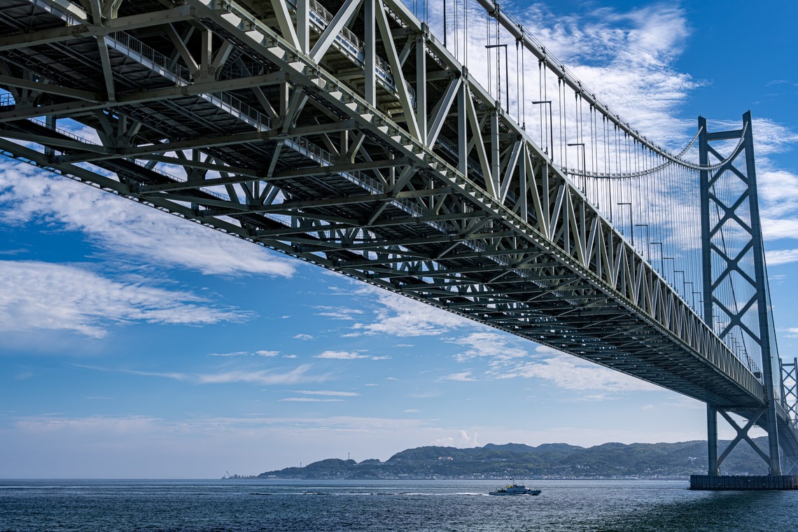 山本浩二が撮影した「東京・大阪を中心とした都市部で見られる建築が語る風景」の写真