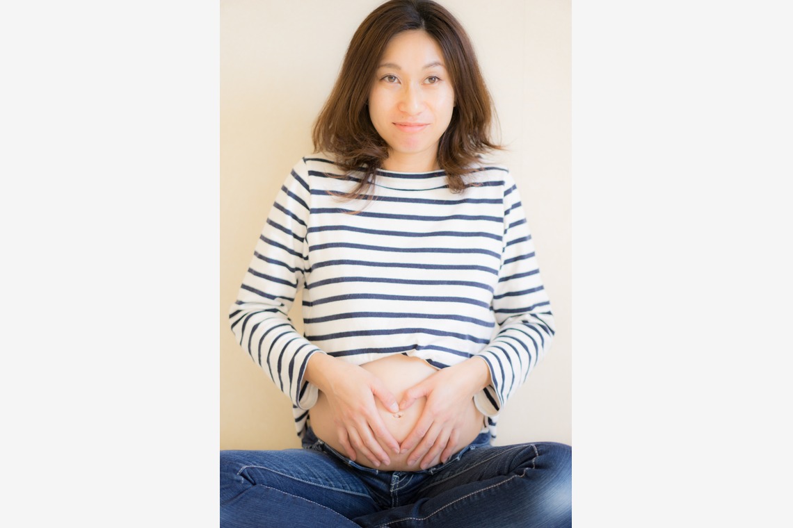 出張撮影サービス　kuro NICO cameraが撮影した写真のアルバム「ご自宅スタジオ☆マタニティフォト＠三重」