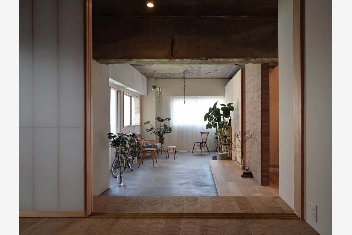 武藤誠が撮影した写真のアルバム「竣工写真」