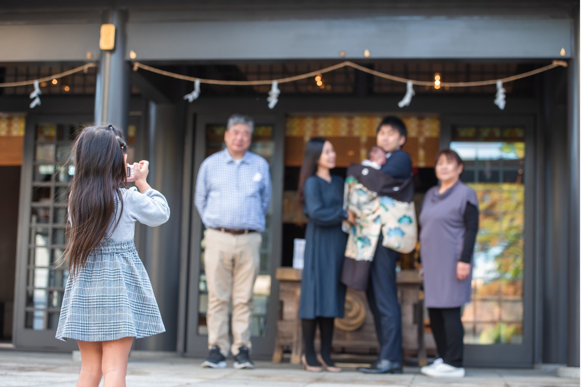 山下　剛が出張撮影した家族写真(キッズ,ベビーフォト)などが写った「お宮参り撮影」の家族写真