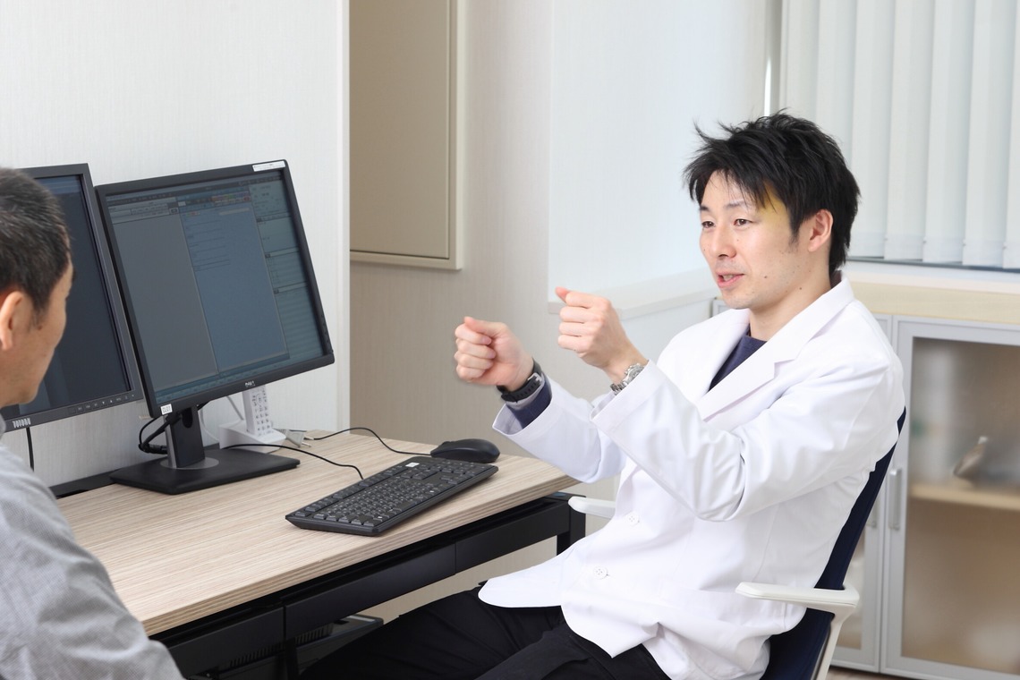 森安　照が撮影した写真のアルバム「病院・クリニック（診察室・受付・プロフィール）」