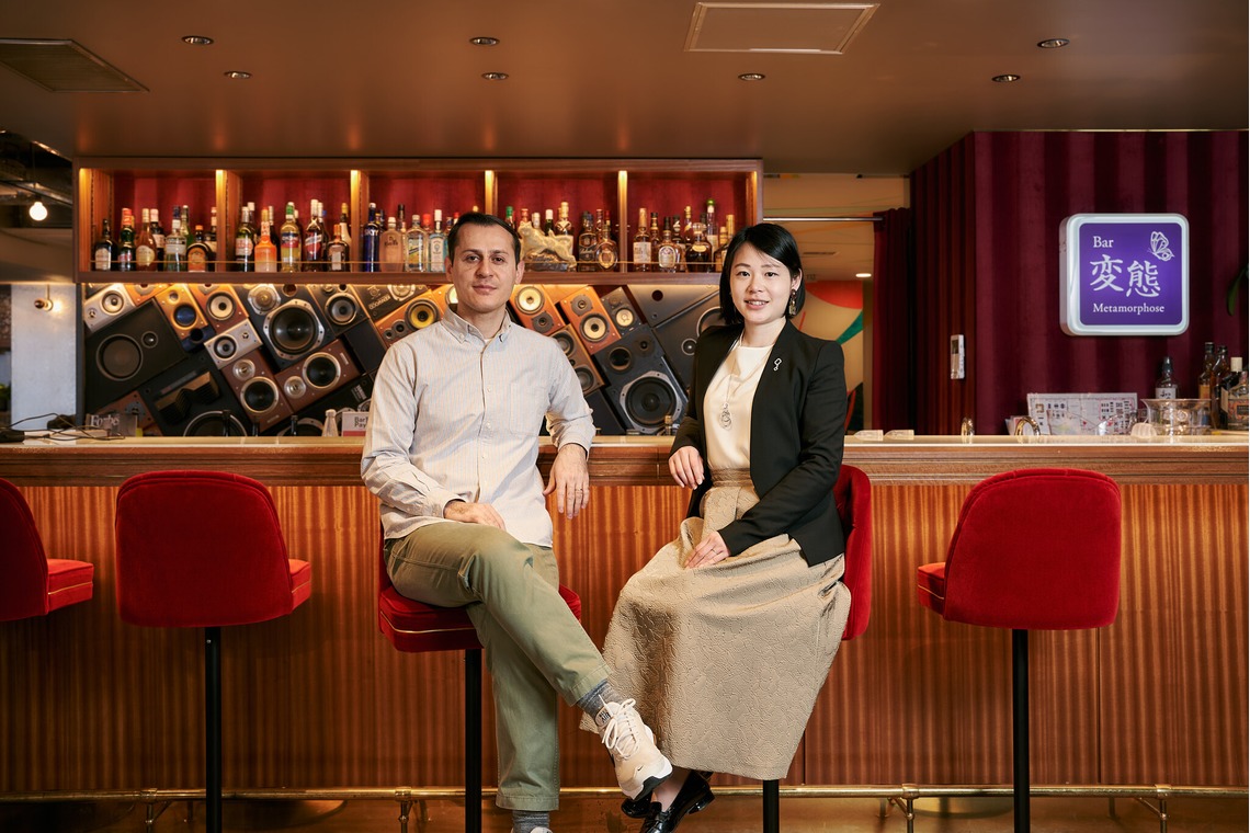 Tai Ikutaが撮影した写真のアルバム「ビシネス　ポートレート」