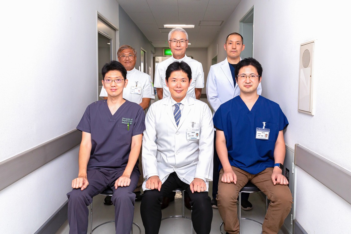 滋賀淳が撮影した「プロフィール、インタビュー」の写真