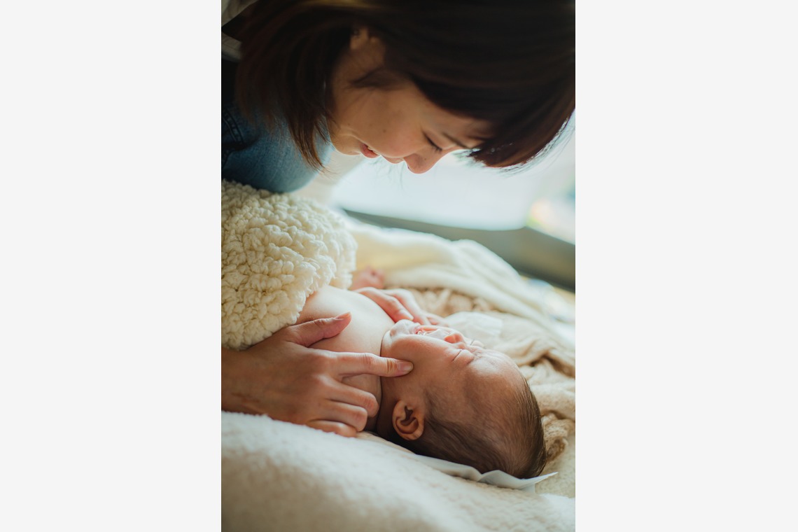 ゾクが撮影した「ニューボーンフォト」の写真