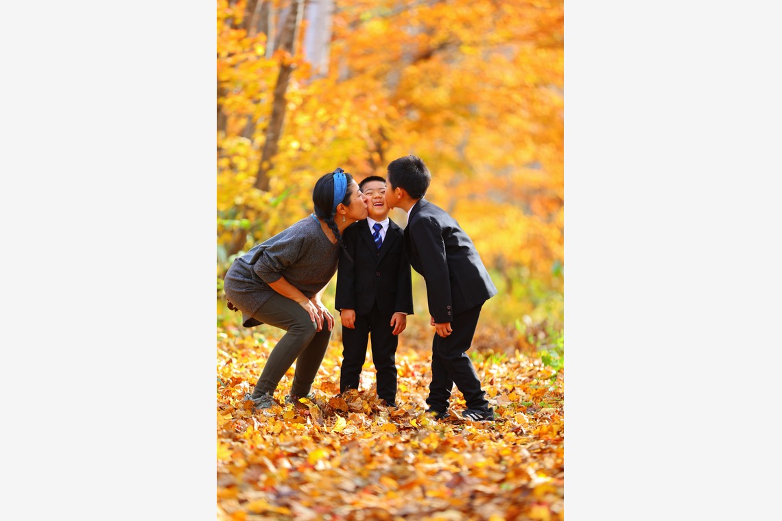 稲蔭一道が撮影した家族写真の出張撮影のアルバム「家族写真、ロケーションフォト」