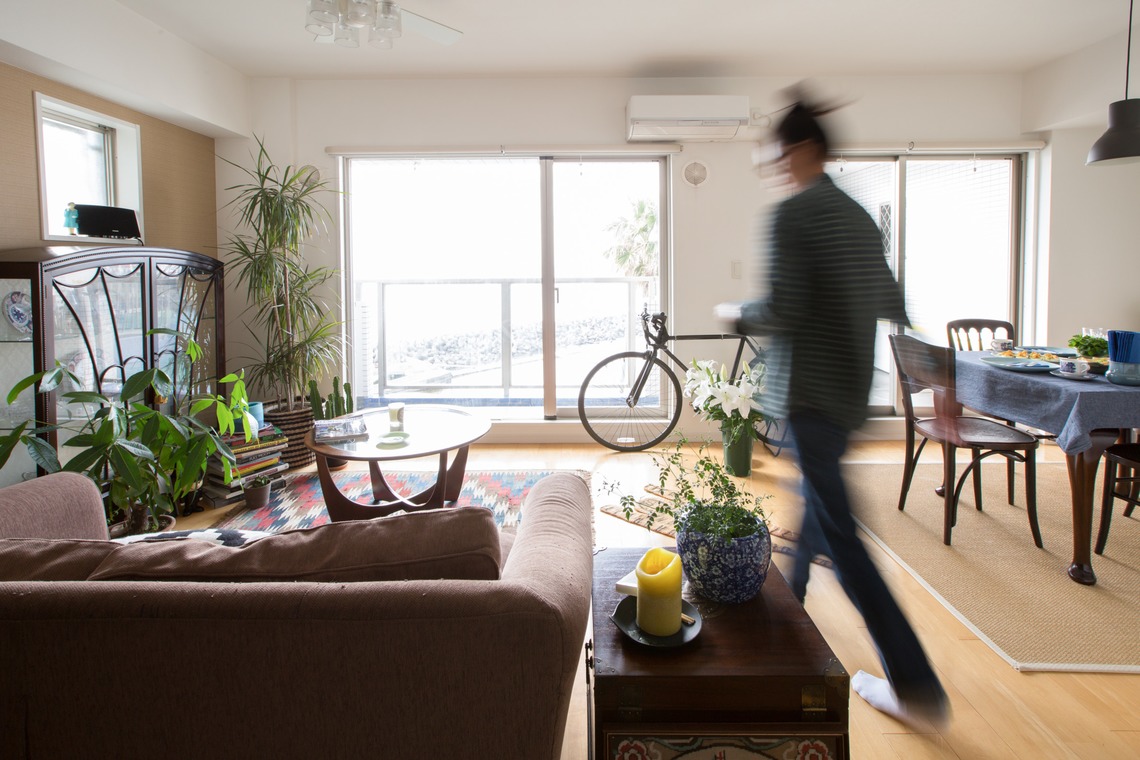 眞田 厚司が撮影した写真のアルバム「インタビュー・取材」