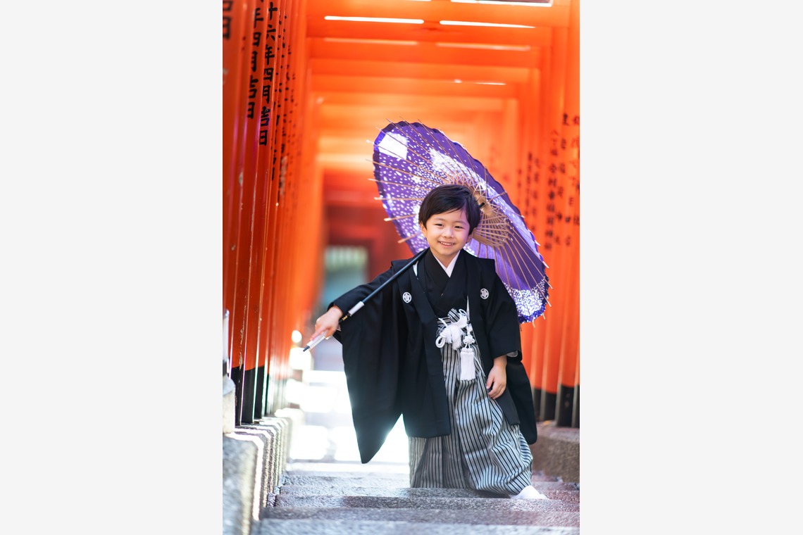 サキヤマ リエが撮影した写真のアルバム「5才男の子・笑顔いっぱいの七五三＠日枝神社」