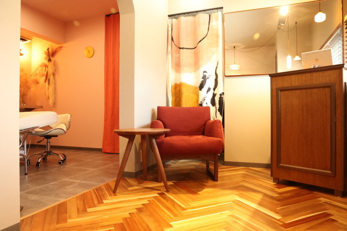 合同会社ケーテック デザイン事業部LilyDesignが撮影した「富山市エステサロン撮影」の写真