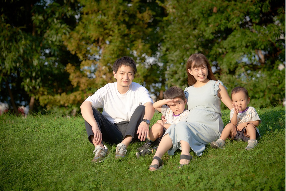 Earth Creative Productsが出張撮影した家族写真(キッズ,ベビーフォト)などが写った「ファミリー」の家族写真