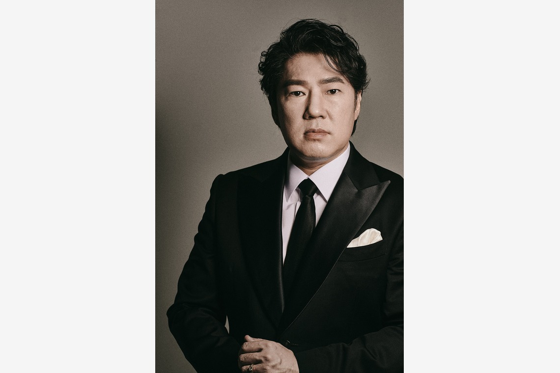 倉木ノエルが撮影した「ポートレート広告」の写真