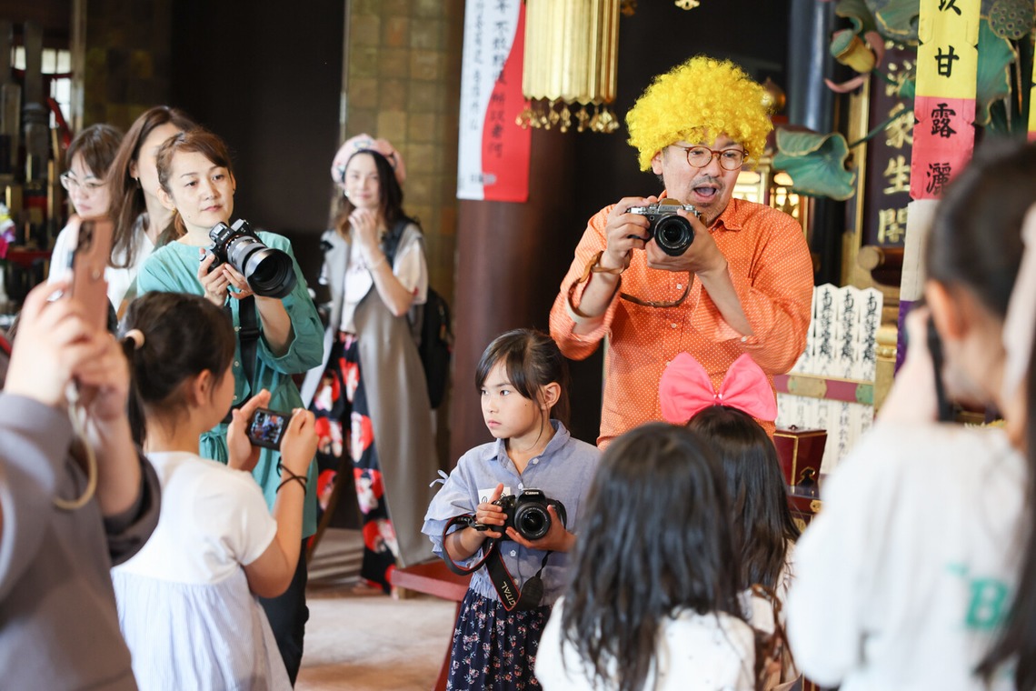 ちずカメラが撮影した「写真家　橘田龍馬さんの子供写真教室の様子」の写真