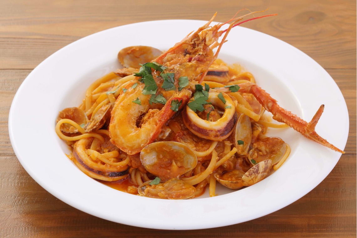 森安　照が撮影した「ステーキ・シーフード・サラダ」の写真