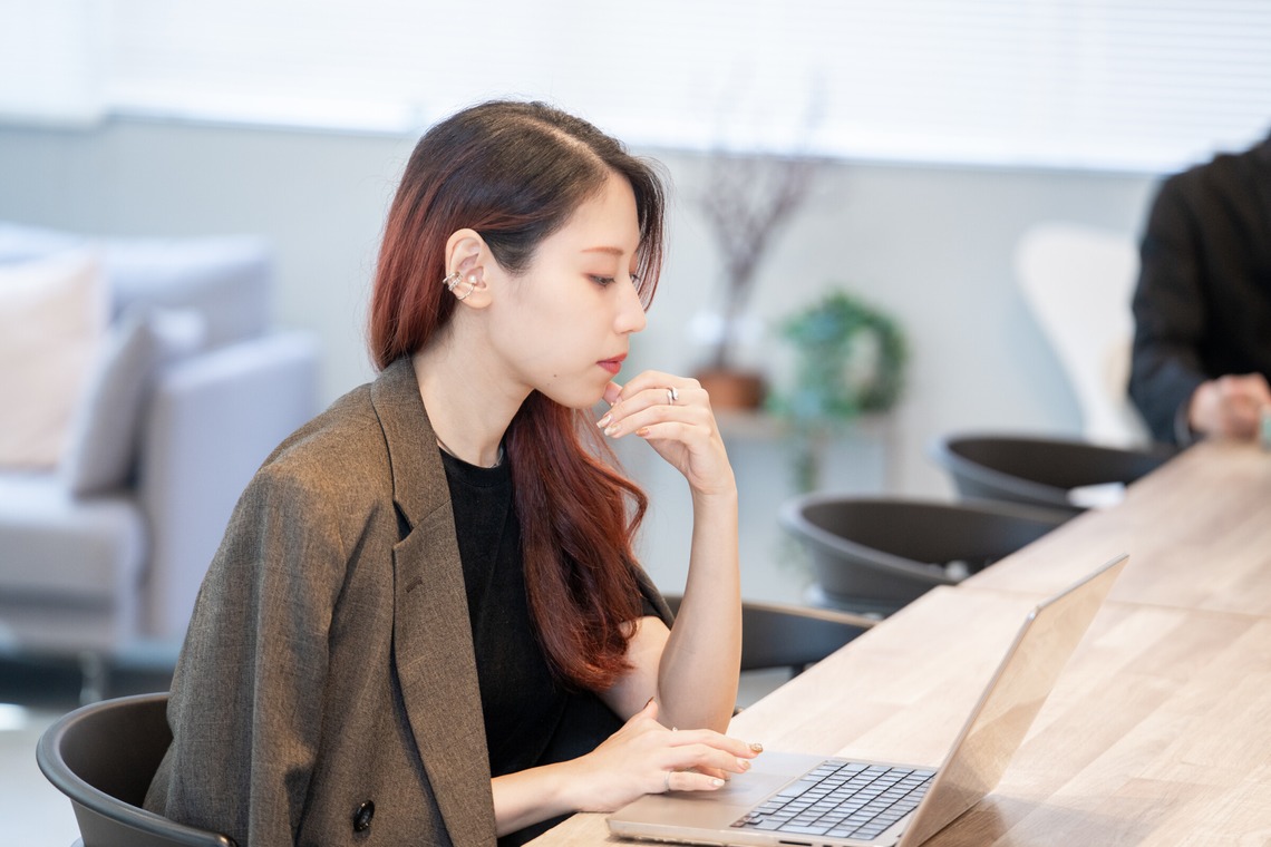 ARUKU PHOTOが撮影した「企業紹介用のオフィス撮影」の写真