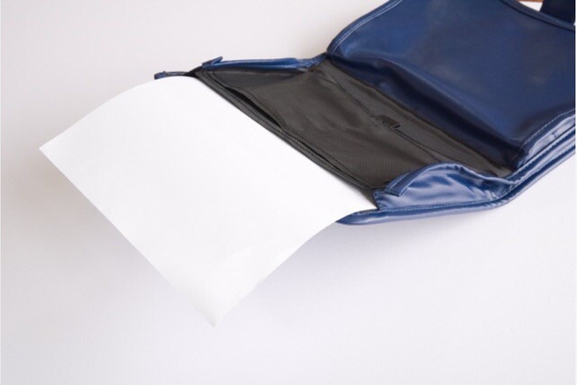 樋上　将太が撮影した「ECサイト用母子手帳商品撮影」の写真