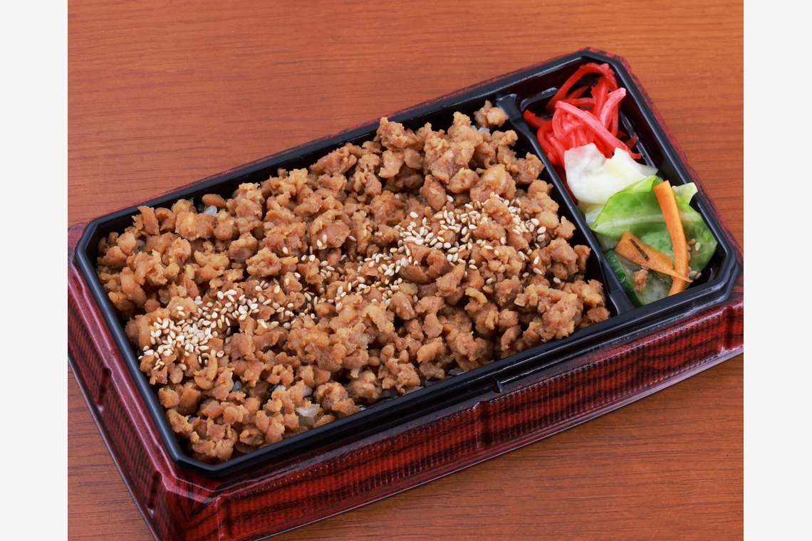 森安　照が撮影した「お弁当」の写真