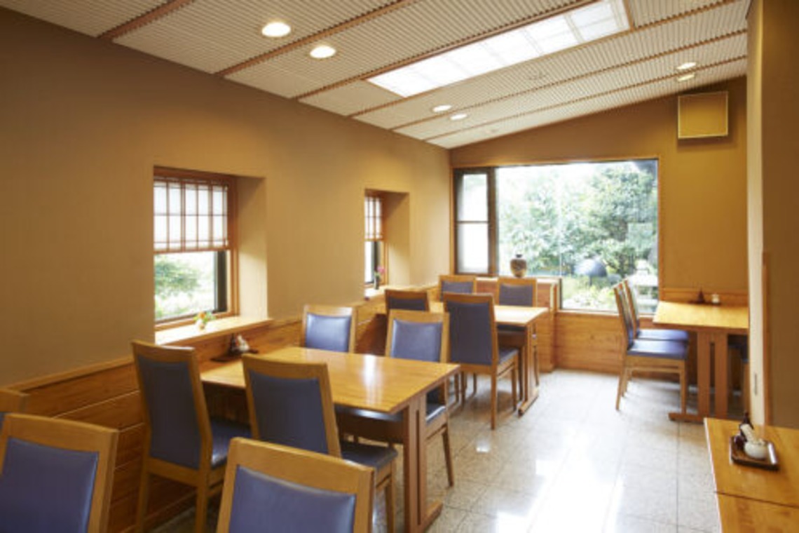 赤木写真事務所（代表　赤木武博）が撮影した「オブジェクトVR (360°フォト）建築　竣工　料理　ビジネスシーン」の写真