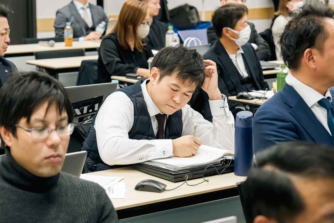 遠藤雄介・JEADO Worksが撮影した写真のアルバム「株式会社MIRAI WEBでセミナー撮影を行いました」