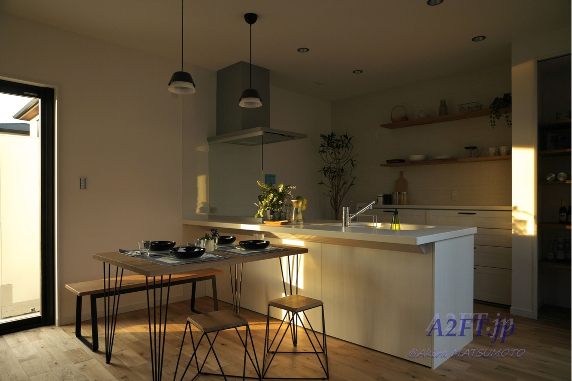 A2FT.jpフォトグラファーまつもとあきらが撮影した「2021年6月 モデルハウス撮影」の写真