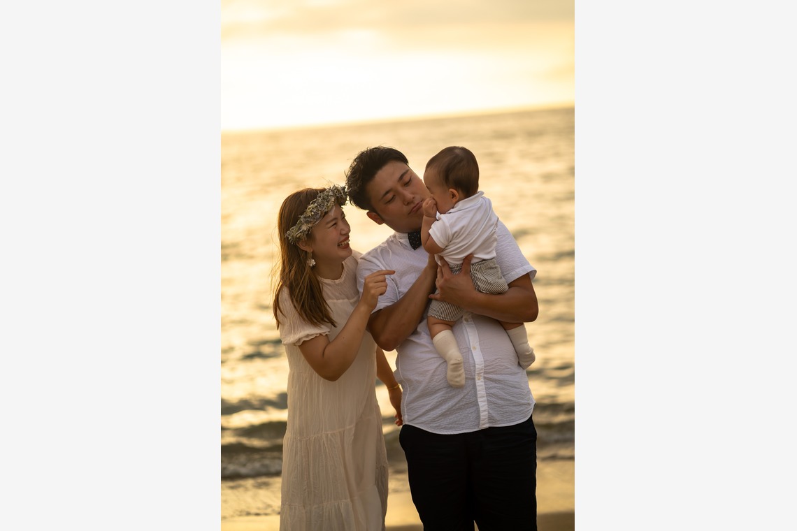 塩川善之（40213.film）が出張撮影した家族写真(キッズ,ベビーフォト)などが写った「出張ご家族撮影」の家族写真