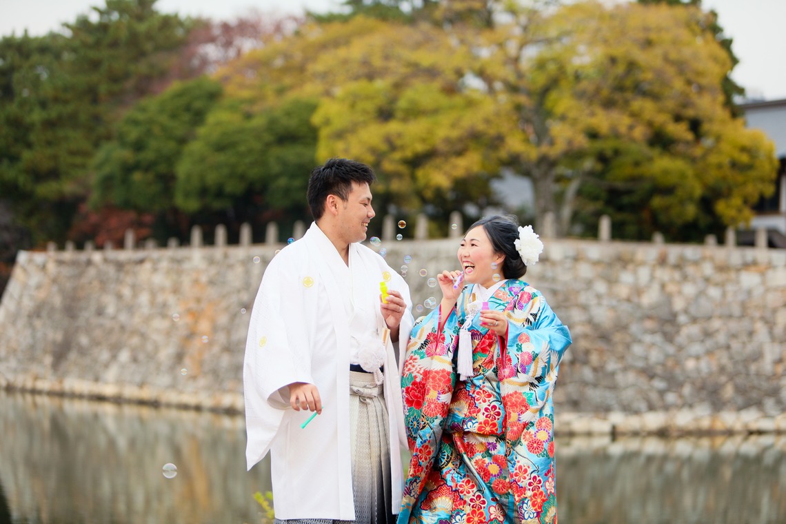 KIKIウェディングが撮影した「紅葉の広島城と公園」の写真